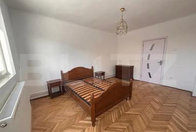 Casă cu 3 camere cu Teren 1000 Mp în Central - 9