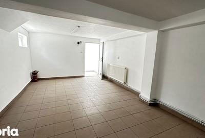 Spațiu comercial, de 105 mp, în Cetate - 1