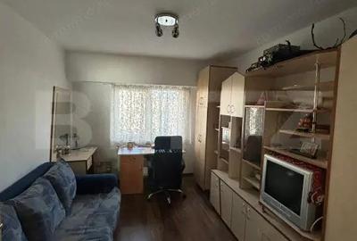 Apartament cu 4 camere semidecomandat în Independenței - 5