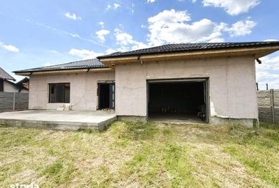 Casă cu 3 camere cu Teren 1188 Mp în Curtișoara - 4