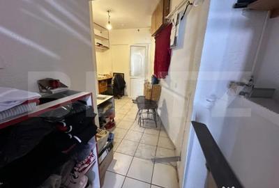 Spațiu comercial, de 102 mp, în Central - 3