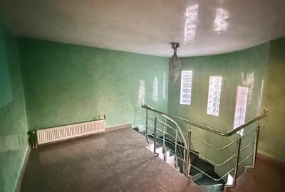 Casă individuală cu 5 camere cu Garaj în Central - 13