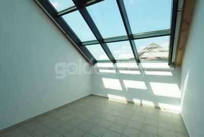 Vila nemobilata in complex cu piscina | 2 garaje - 21