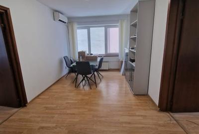 Lacul Tei - Facultatea de Constructii 5 camere etaj 1 in imobil de birouri - 8