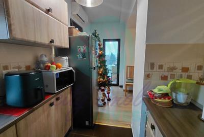 Apartament cu 3 camere semidecomandat, mobilat în Calea Călărașilor - 9