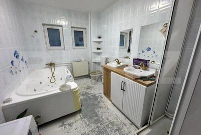 Casă cu 5 camere cu Teren 300 Mp în Central - 13