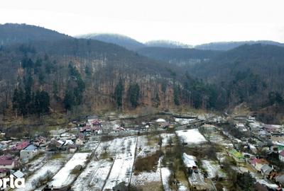 Casă cu 2 camere cu Teren 1695 Mp în Văleni - 8