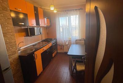 Apartament cu 3 camere decomandat în Central - 8
