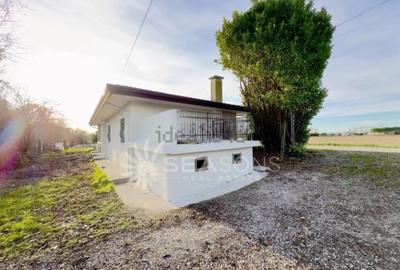 Casă cu 3 camere în Central