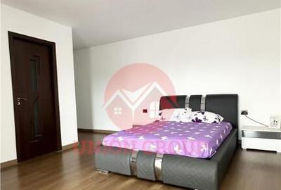 Spațiu comercial, de 500 mp, în Central - 14