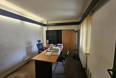 Apartament cu 5 camere decomandat, mobilat în Păcurari - 6