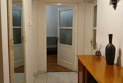 Vand apartament cu 2 camere langa SRI etaj 3 din 4 - 1