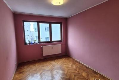 Apartament cu 2 camere decomandat în Central - 3