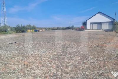 Spațiu comercial, de 370 mp, în Central - 3