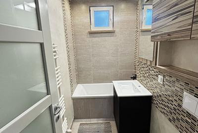 Apartament cu 4 camere în Central - 2