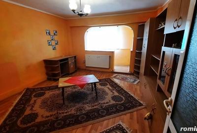 Garsonieră decomandată în Central - 5