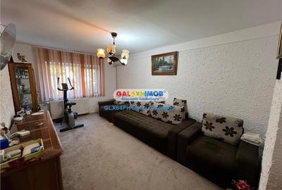 Apartament cu 2 camere semidecomandat, mobilat în 9 Mai