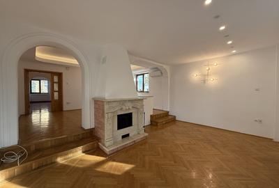 Vila spațioasă în Sisesti | 600 mp | 9 locuri de parcare | Teren 1500 mp - 3