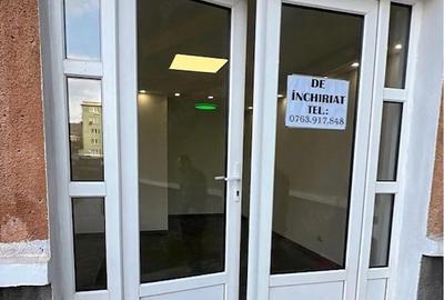 Spațiu comercial, de 17 mp, în Central - 3