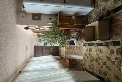 Casă cu Teren 480 Mp în Central - 1