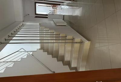 Casă cu 3 camere cu Teren 365 Mp în Tineretului - 8