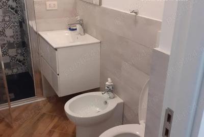 Inchiriez 2 camere Decomandat zona Moroasa 1 - 9