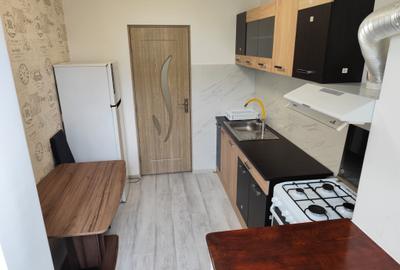 De inchiriat apartament cu 2 camere Tiglina II - 1