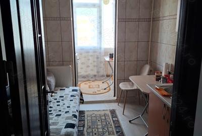 Apartament cu 2 camere decomandat în Trivale - 6