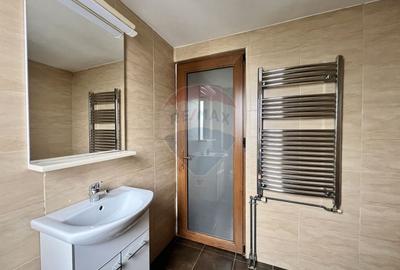 Casa de lemn cu teren generos de 1312 mp de vanzare in Fundulea - 13