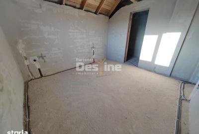 Casă cu 3 camere cu Teren 500 Mp în Ciurea - 2