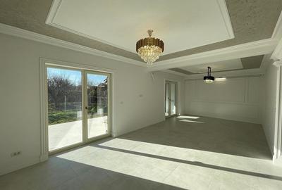 Duplex cu 5 camere cu Canalizare în Mehala