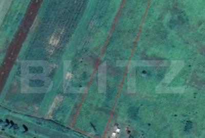 Teren de 3000 mp, în Central