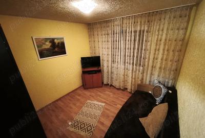 Apartament cu 3 camere semidecomandat în Basarabia - 3