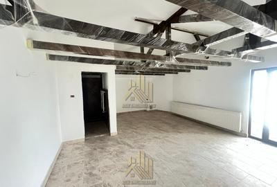 Casa/Vila de vanzare in Moieciu de jos, Drumul Carului 10 camere - 13