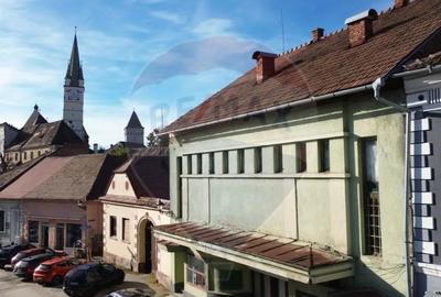 Spațiu comercial, de 467 mp, în Mediaș - 2