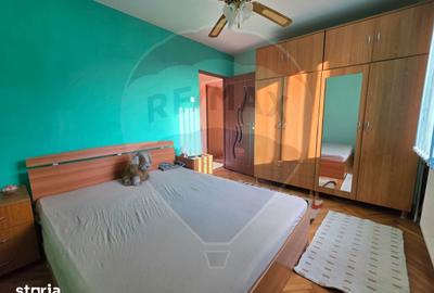 Apartament cu 3 camere semidecomandat în Central - 9