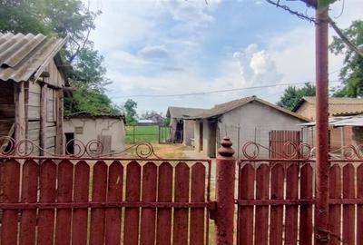 Casa renovata 4 camere cu teren 1800m Smeeni - 20