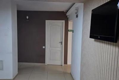 Apartament cu 4 camere decomandat în Apărătorii Patriei - 12