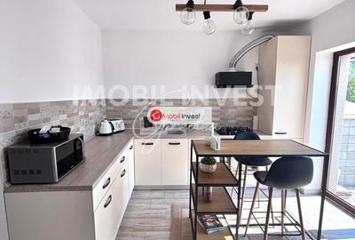 Casă cu 4 camere cu Teren 230 Mp în Lipoveni - 10