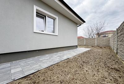 Duplex cu 4 camere cu Canalizare în Moșnița Nouă - 3