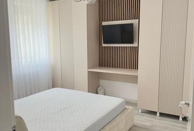 Apartament cu 2 camere decomandat în Titan - 14