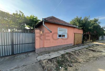 Casă cu 4 camere cu Teren 1439 Mp în Sălard - 6