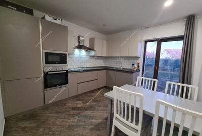 Duplex cu 4 camere, 3 bai, garaj si teren de 600 mp langa Mosnita Noua - 4