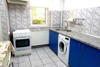 Apartament cu 2 camere decomandat în Aradului