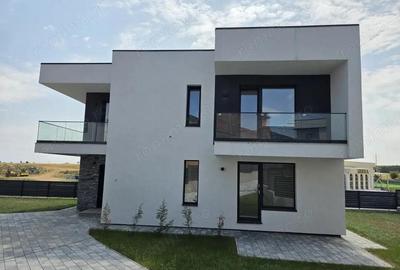 Casa premium - 145 mp, 4 camere, 2.5 km de centru Pitesti - 1
