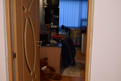 Oltenitei apartament 4 camere, loc ADP, Boxa, imbunatatiri, etaj 6/8, 1984 - 7