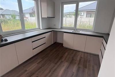 Vanzare casa corbeanca - 9