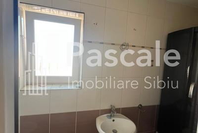 🏡 Vilă spațioasă cu demisol, parter și etaj – Tălmaciu- jud.Sibiu - 13