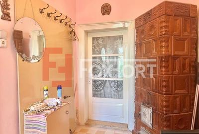Casa de vanzare la curte comuna Zona Lunei - COMISION 0% - 18