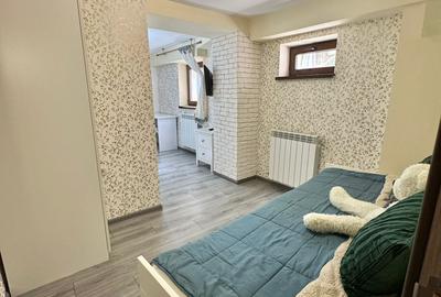 Apartament cu 2 camere decomandat în Peninsula - 2